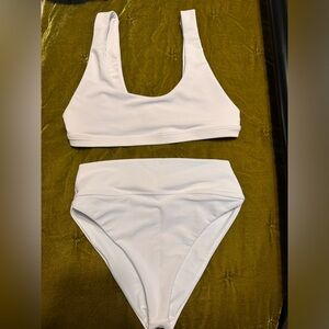 NWOT Beach Riot swim- Got for my bachelorette trip & never wore it